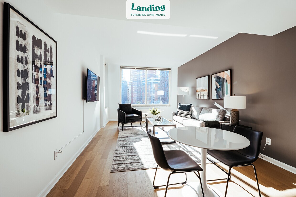 Foto principal - 400 Chambers St