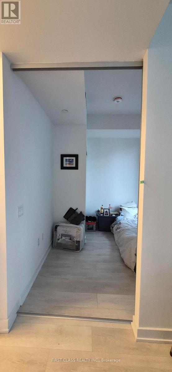 Photo du bâtiment - 117 Broadway Ave