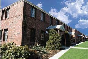 Primary Photo - 1 br, 1 bath Apartment - 162 VICTORIA DRIVE
