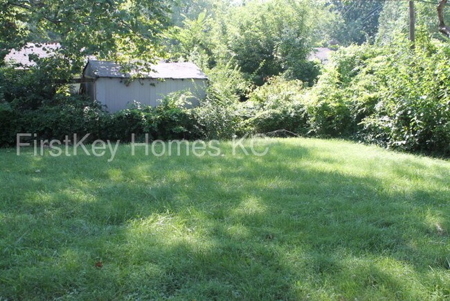 Building Photo - 11119 Blue Ridge Blvd