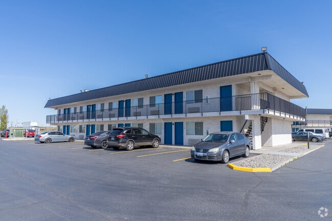 Building Photo - The Alegre