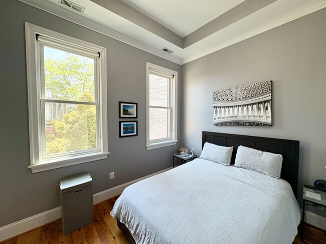 Foto del edificio - 1120 Rhode Island Ave NW