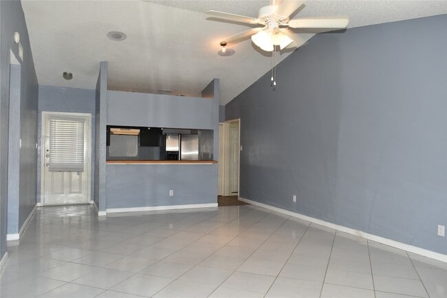 Foto del edificio - 2014 High Bluff Dr