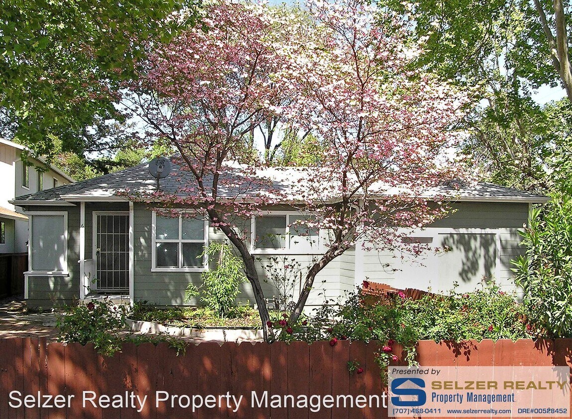 Primary Photo - 2 br, 1 bath House - 620 Talmage Rd.
