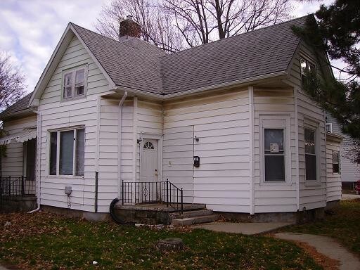 Primary Photo - 402 S 6th St