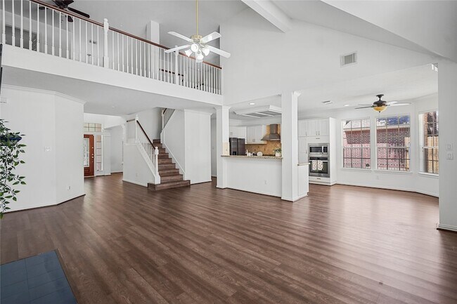 Foto del edificio - 23302 Knight Hollow Ct
