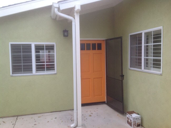 Foto del edificio - 17331 Grovemont St