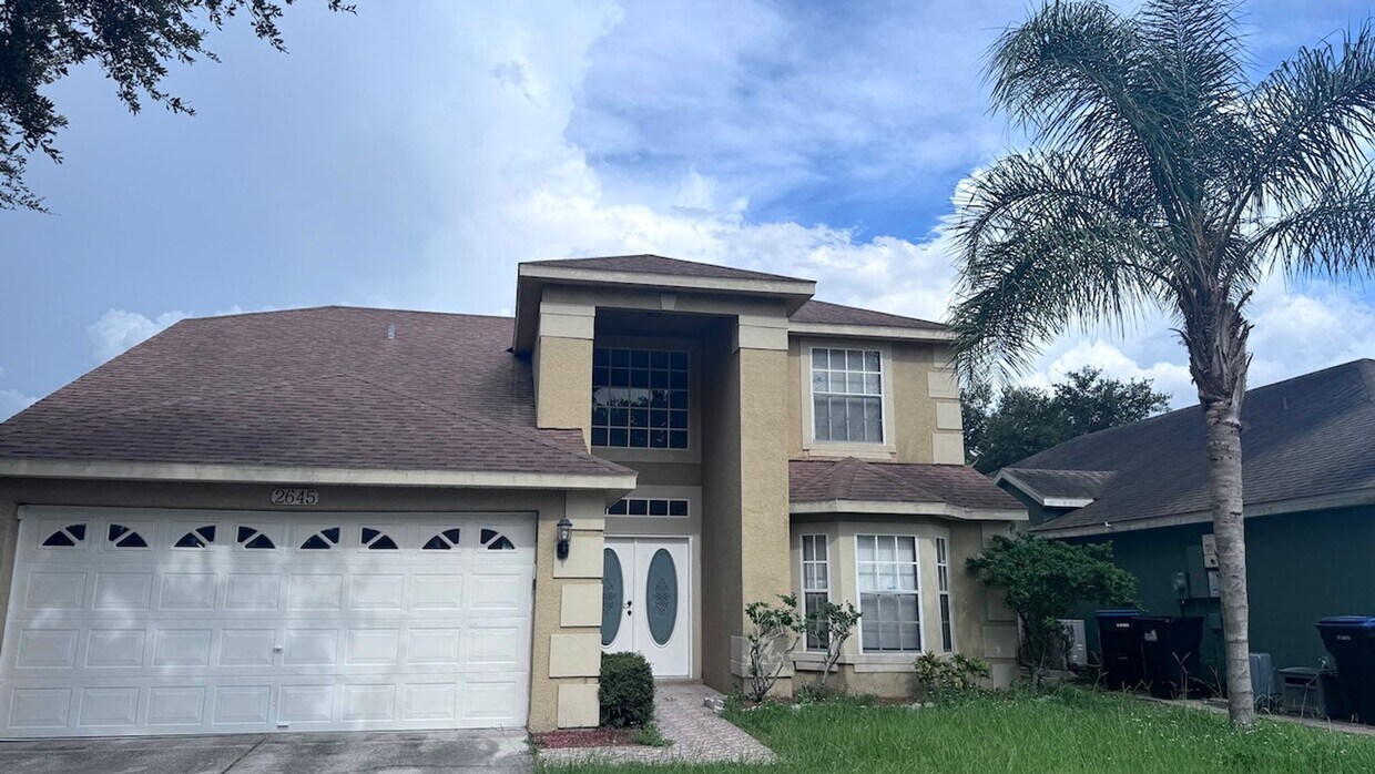 Foto principal - Spacious 3/2.5 in River Ridge with Pool in...