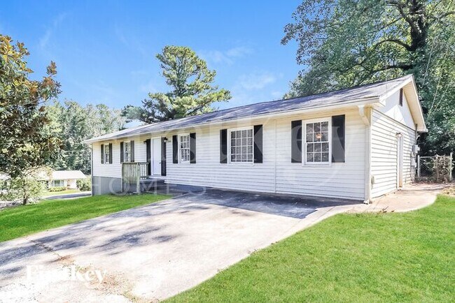 Building Photo - 4162 McClesky Dr