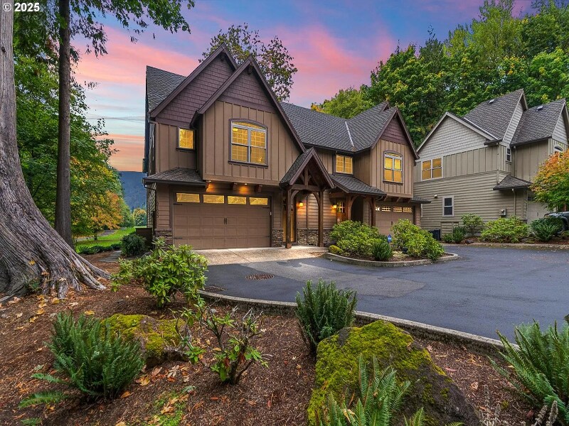 Foto principal - 67653 E Fairway Ave