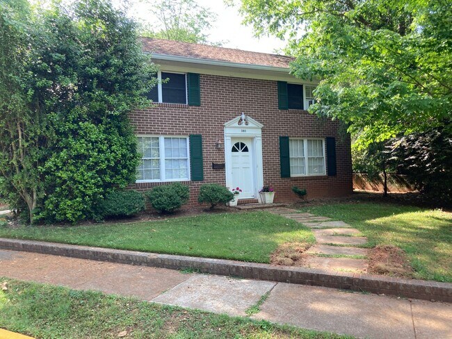 Building Photo - Beautiful 5-Points House Available Now!