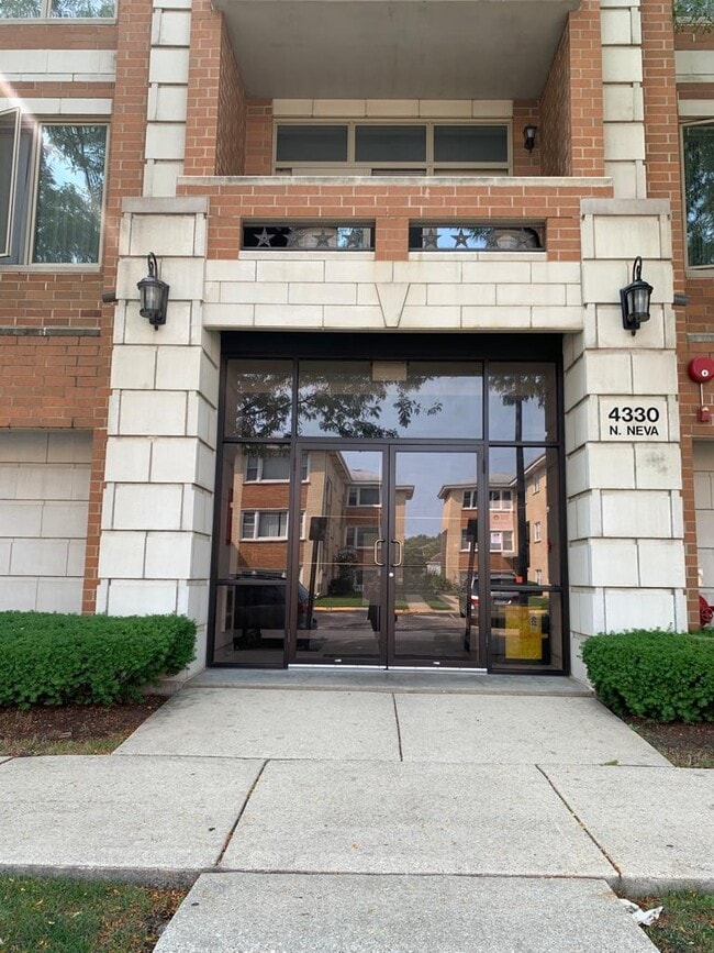 Main Entrance - 4330 N Neva Ave
