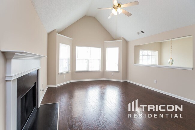 Foto del edificio - 11569 Registry Blvd