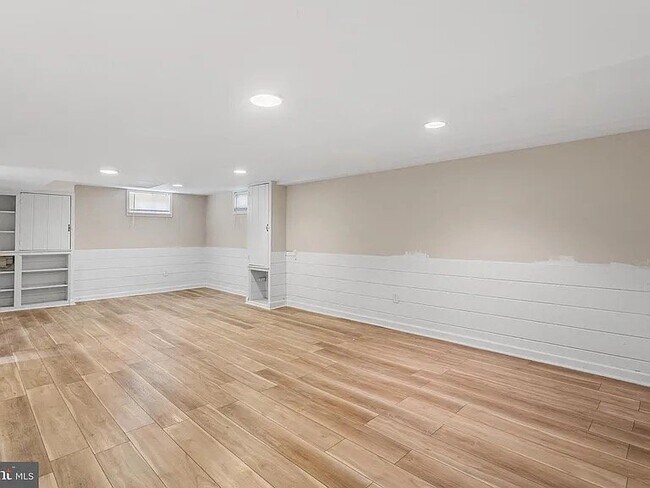 Foto del edificio - 600 Maple Ave