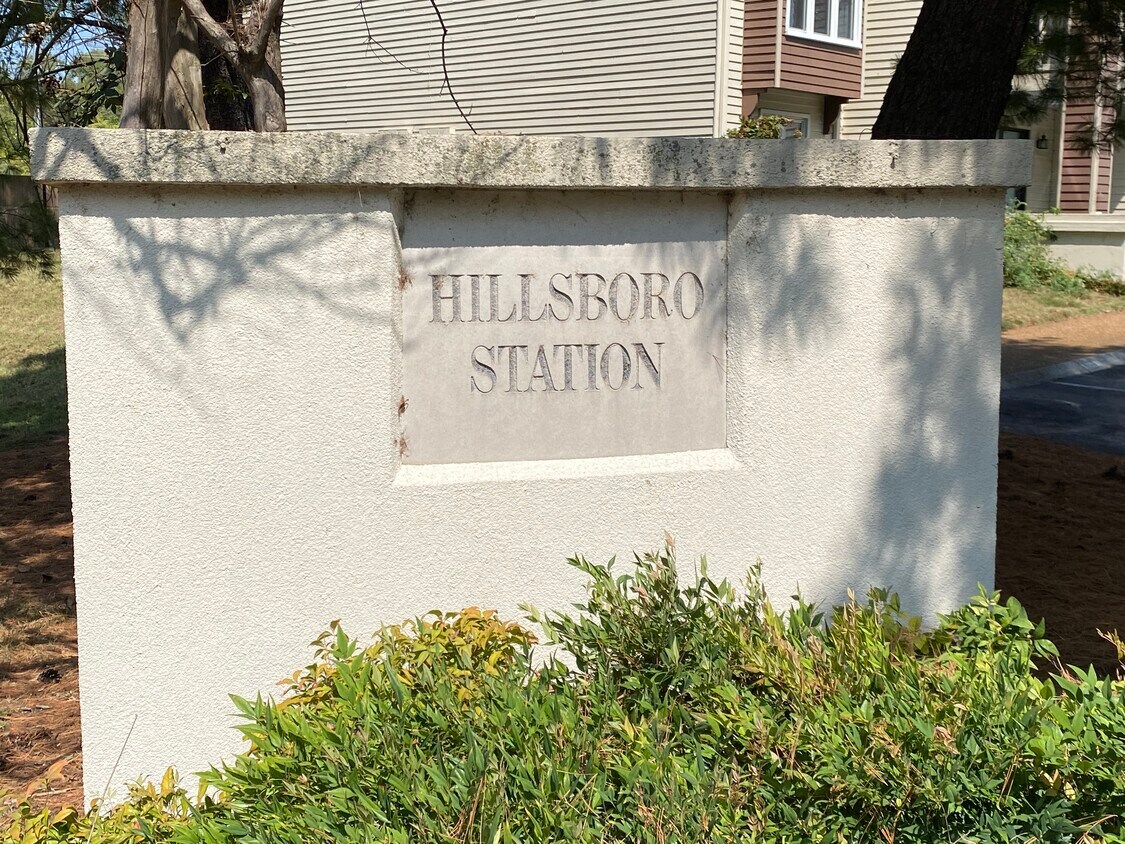 Primary Photo - 230 Hillsboro Pl