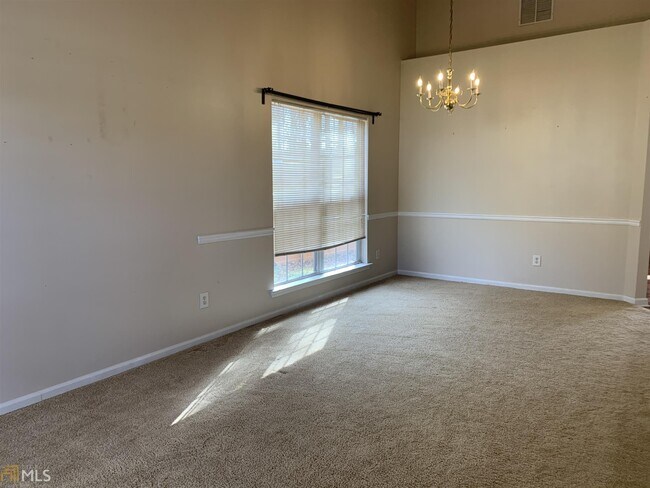 Building Photo - 2140 Atkinson Park Dr