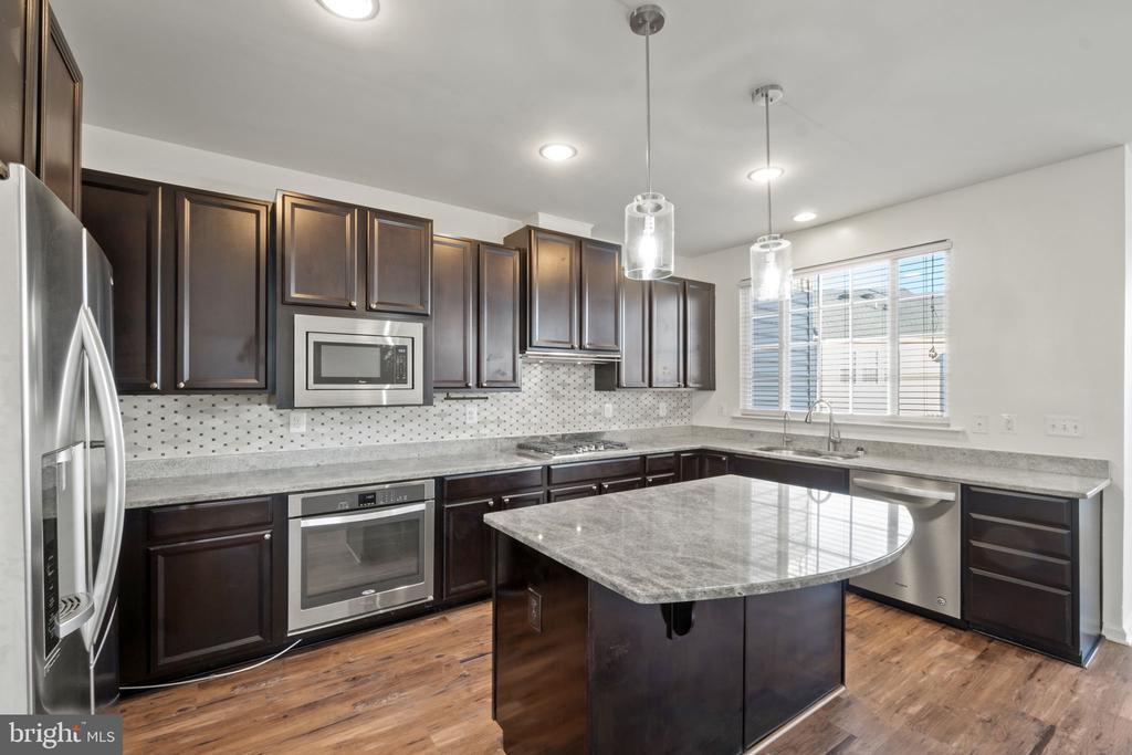 Foto principal - 7 Flint Ct