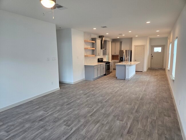 Foto del edificio - 12525 Abbey House Ct