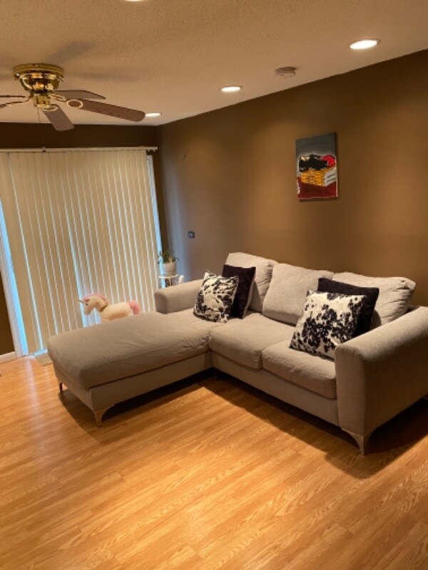 Foto del edificio - 206 Woodland Dr