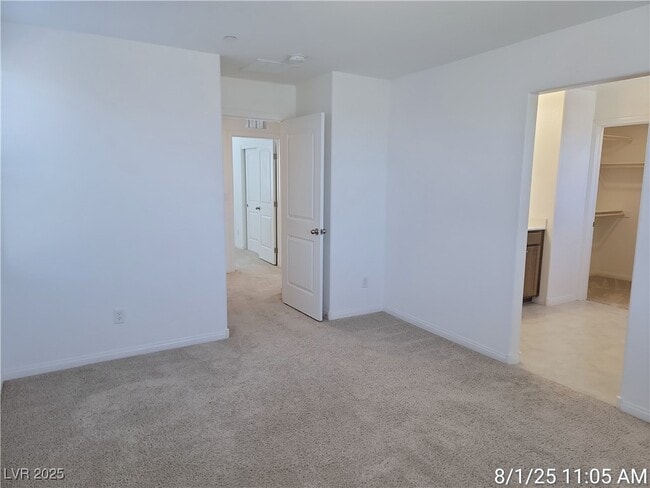 Building Photo - 420 Desert Cadence St