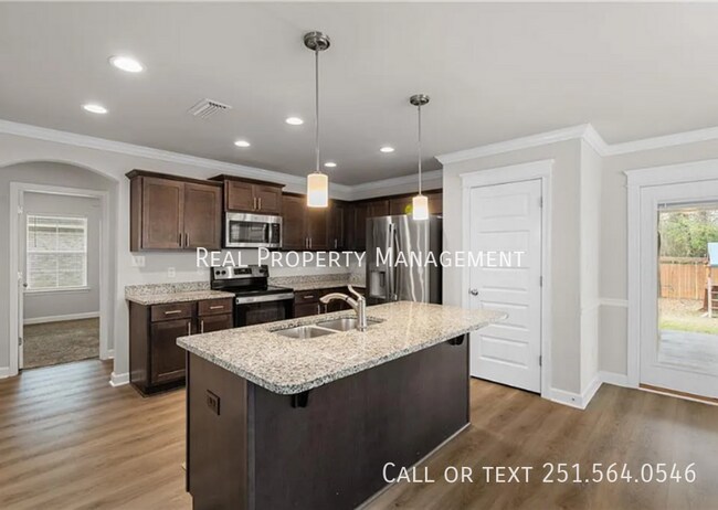 Building Photo - 682 Begeman Rd