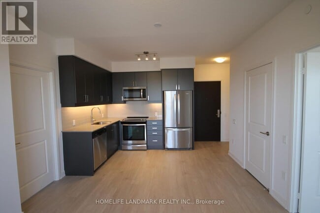 Building Photo - 8 Nahani Way