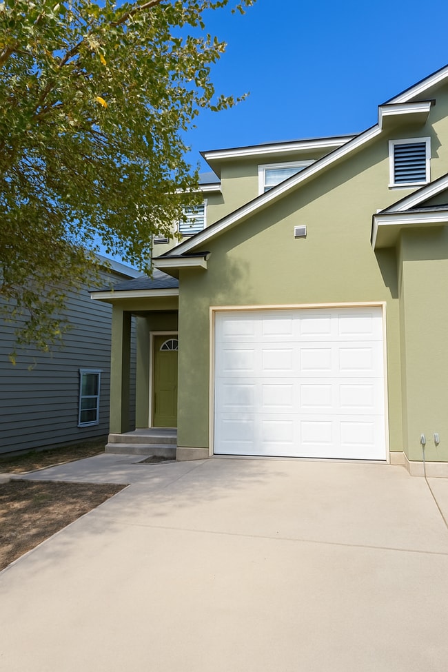 Foto del edificio - Beautiful Town Home in the Heart of San Antonio