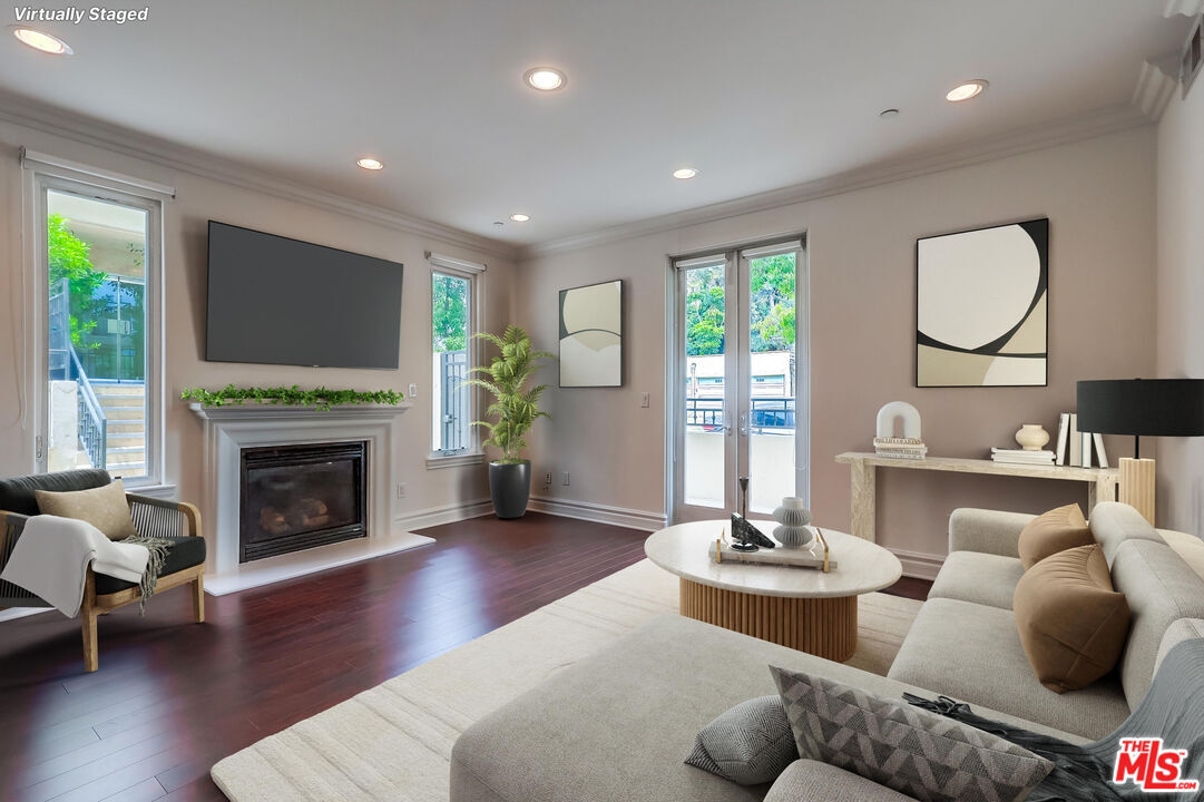 Foto principal - 8610 Chalmers Dr
