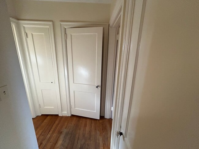 Building Photo - Charming 1-Bedroom Unit is Historic Wilmin...