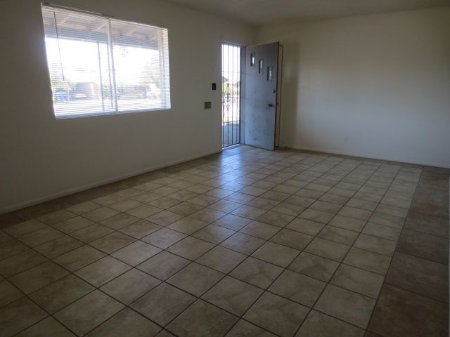 Foto del edificio - 3 Bed 2 Bath near Mesa Riverview