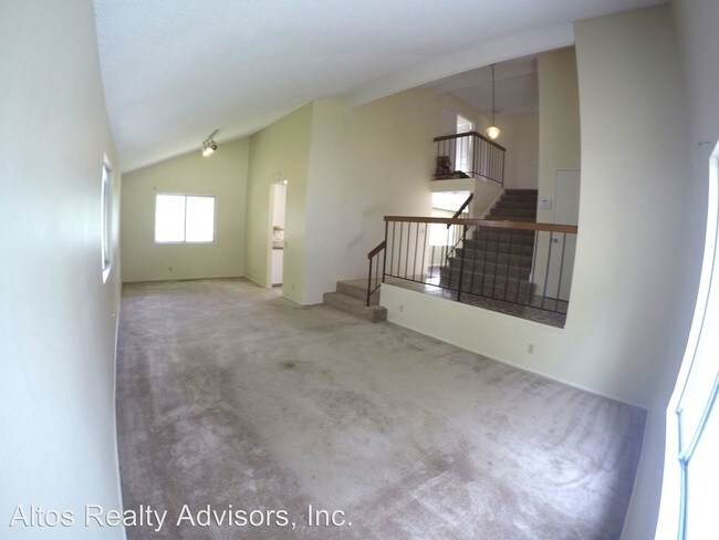 Building Photo - 3 br, 2.5 bath House - 65 Rosewell Court