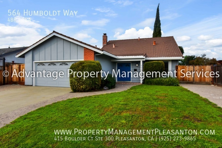 Primary Photo - Unique 4 Bed / 2 Bath, 1,563 Sq Ft Home wi...