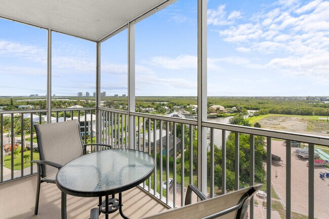 Foto del edificio - 5900 Bonita Beach Rd SW
