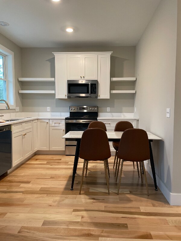 Foto principal - 172 White St