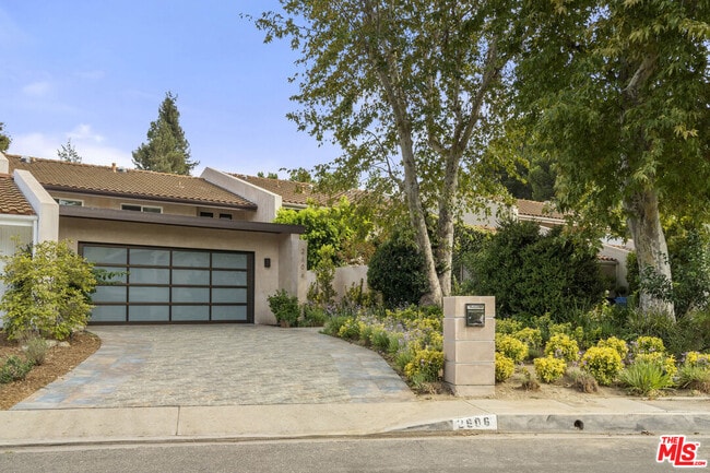 Building Photo - 2606 Claray Dr