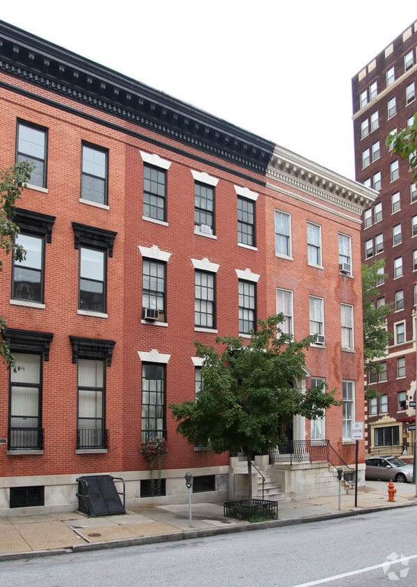 Building Photo - 22 E Eager St