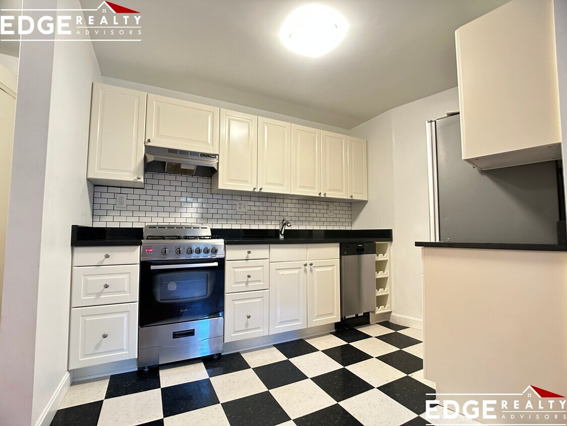 Foto principal - 255 Kelton St