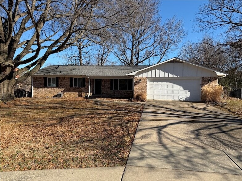 Photo - 2854 N Loxley Avenue Unit