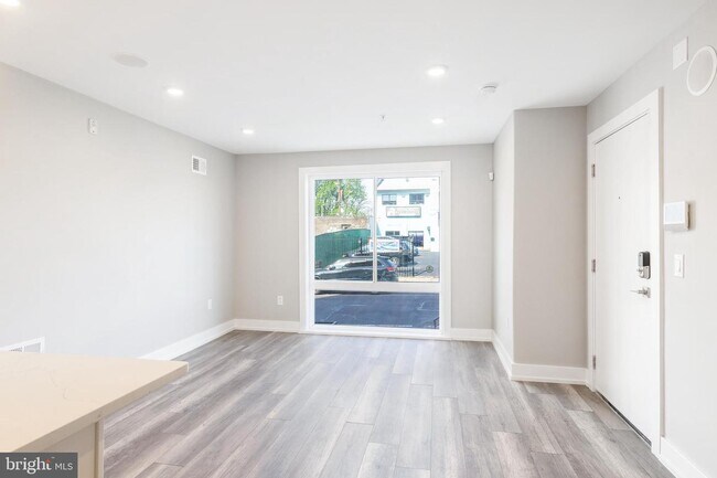 Foto del edificio - 2531 N 2nd St