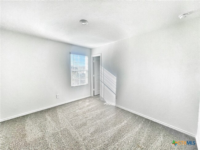 Foto del edificio - 321 Cottonmouth Ln