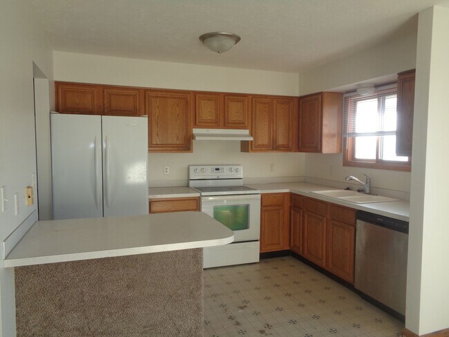 Foto del edificio - Charming 4-Bedroom Home in Northwest Lincoln