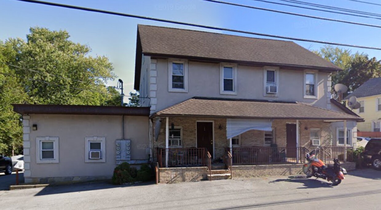Primary Photo - 1038 Pulaski Hwy