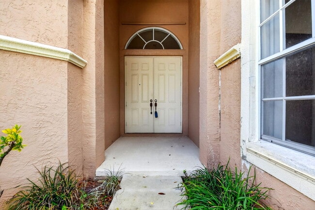 Foto del edificio - 2431 Westmont Dr