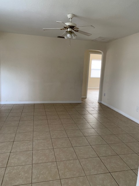Foto principal - 132 Palm Dr