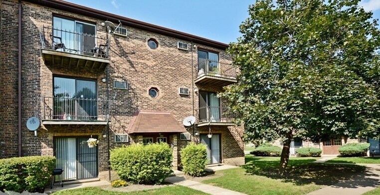 Foto del edificio - 1559 Norway Ln
