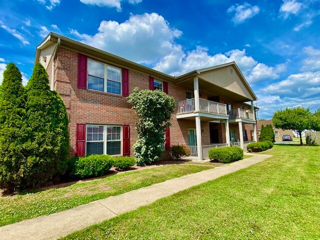 Foto principal - 1713 N Spring St