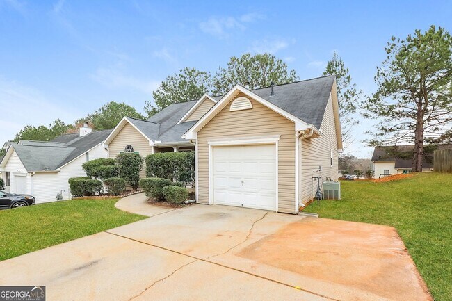 Foto del edificio - 134 Misty Ridge Trail