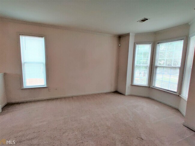 Building Photo - 20 Kestrel Cir