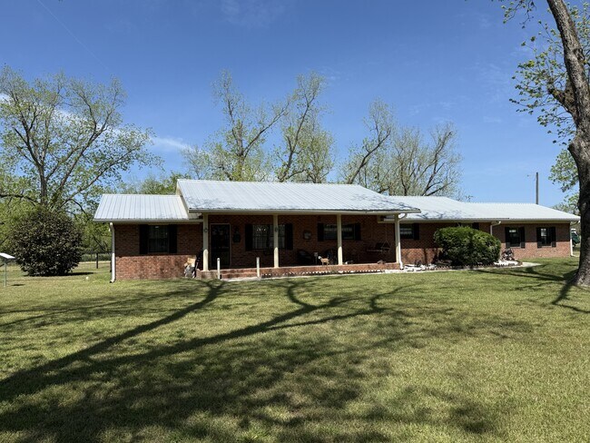 Foto del edificio - 10675 Baxter-Durrence Rd