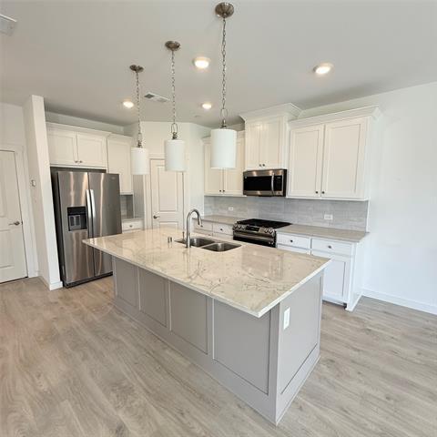 Foto del edificio - 870 Cavitt Ct